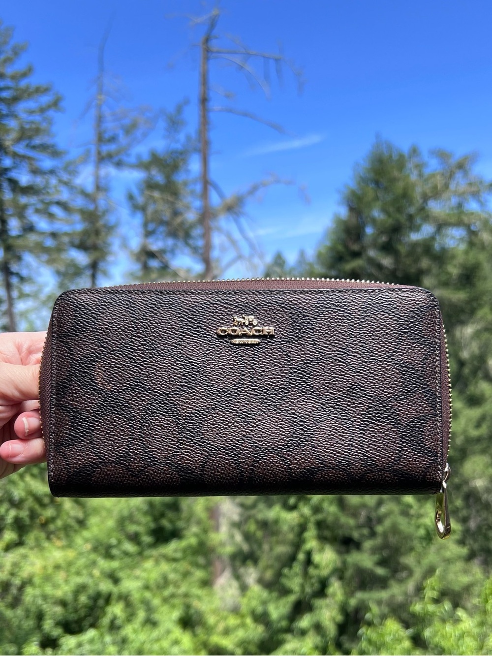COACH Long Zip-Around Signature Brown Wallet with Gold Hardware AUTHENTIC